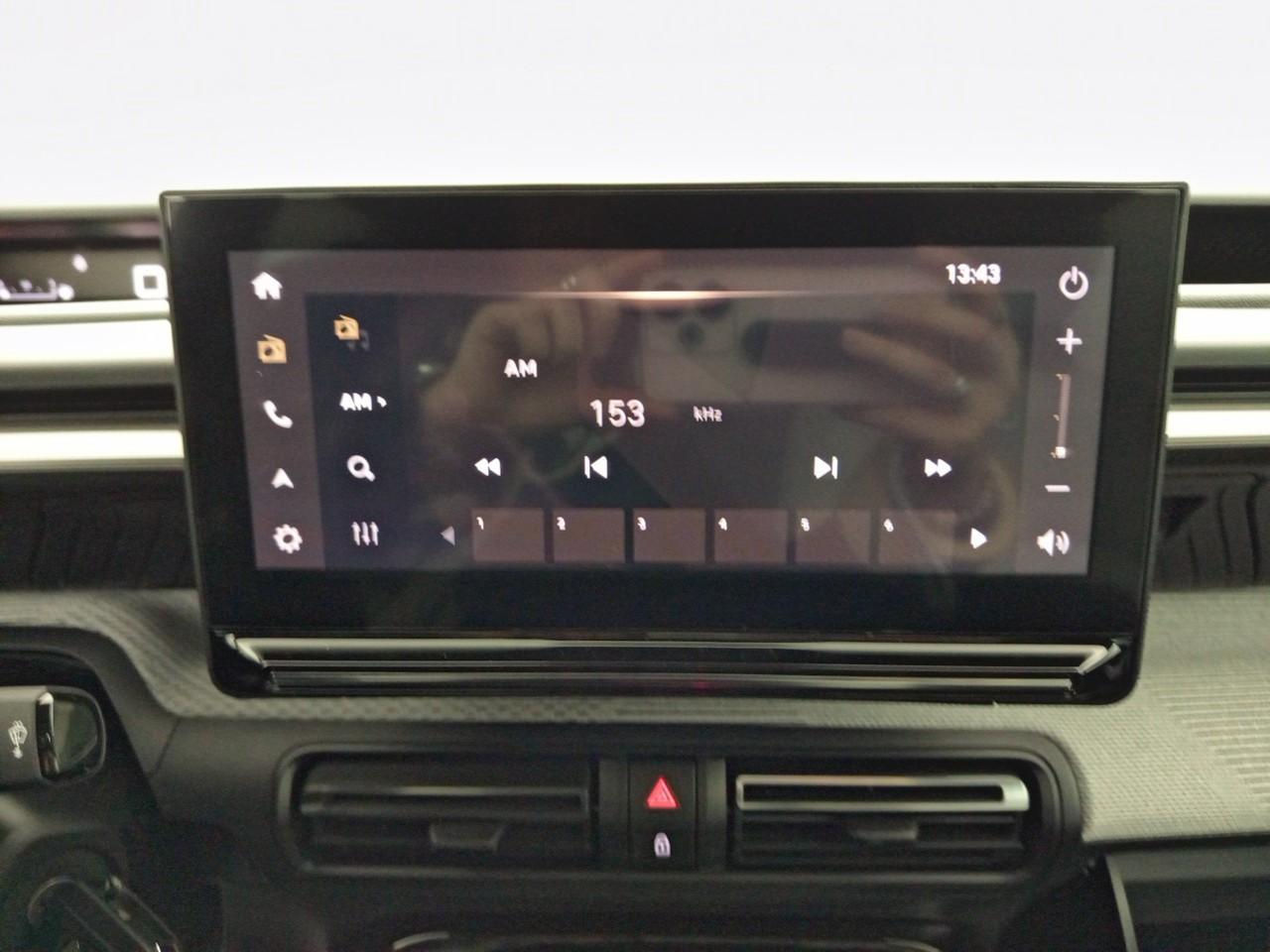 Citroën C3 Aircross hybride 145 ch aut max — photo 29