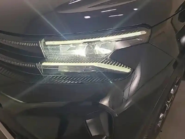 Citroën C5 Aircross hybride rechargeable 225 e-eat8 — photo 16