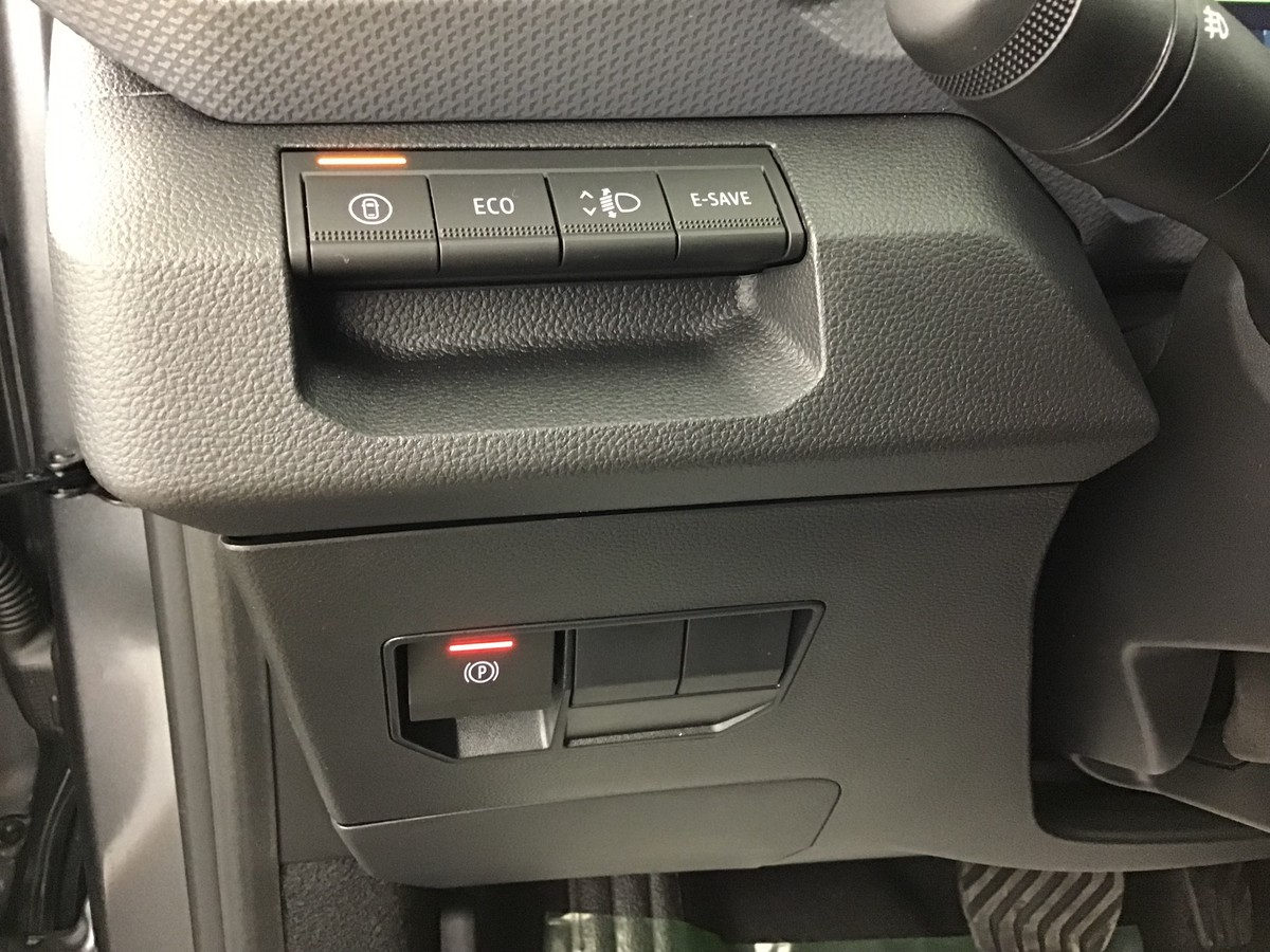 Dacia Duster — photo 25