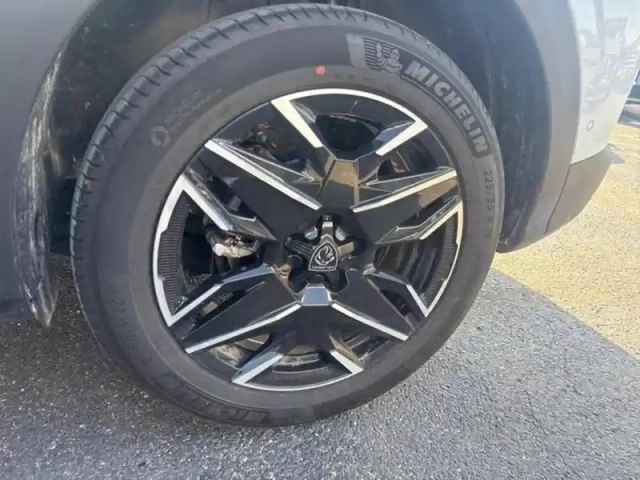 Peugeot 3008 hybrid 145 e-dcs6 — photo 6