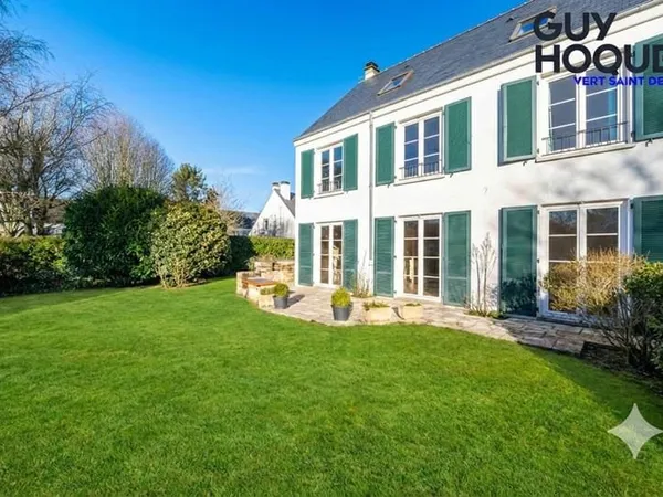 Maison 8 pièces 177 m²
