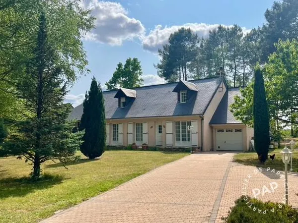 Maison 10 pièces 266 m²
