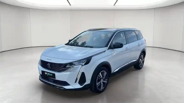 Peugeot 5008 puretech 130ch s&amp;s eat8