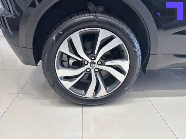 Jaguar E-Pace p270e ch phev awd bva — photo 49