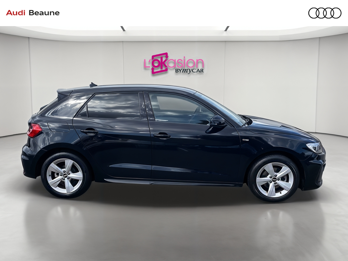 Audi A1 Sportback 30 TFSI 110 ch S tronic 7 — photo 6