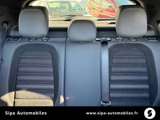 Alfa Romeo Junior 1.2 ibrida 145 ch e-dct6 — photo 31