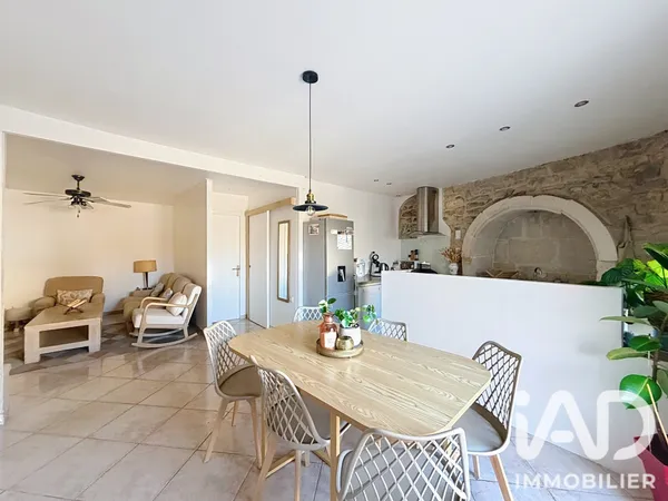 Bâtiment 3 pièces 127 m²