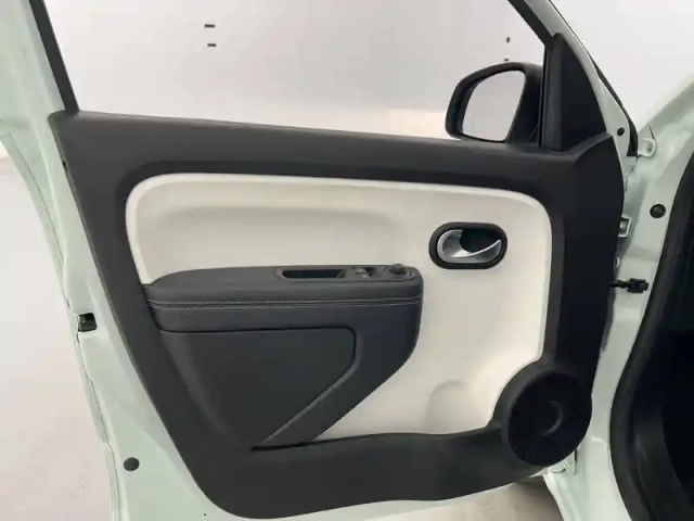 Renault Twingo iii tce 95 — photo 20