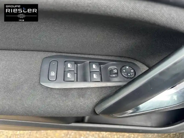 Peugeot 308 puretech 110ch s&amp;s bvm6 — photo 15