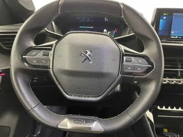Peugeot 208 electrique 50 kwh 136ch — photo 23