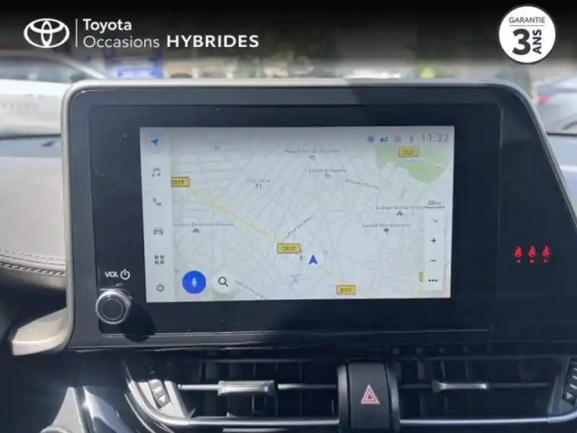 Toyota C-Hr 122h distinctive 2wd e-cvt my22 — photo 12