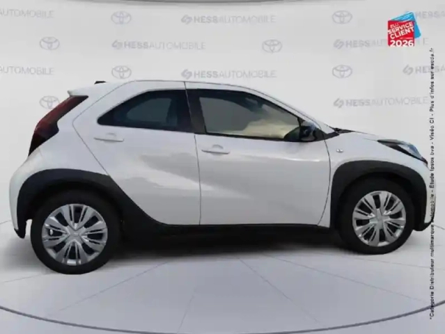 Toyota Aygo X 1.0 vvt-i 72ch dynamic my24 — photo 4