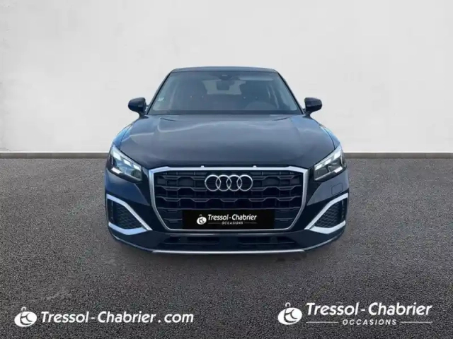 Audi Q2 35 tfsi cod 150 s tronic 7 design luxe — photo 3