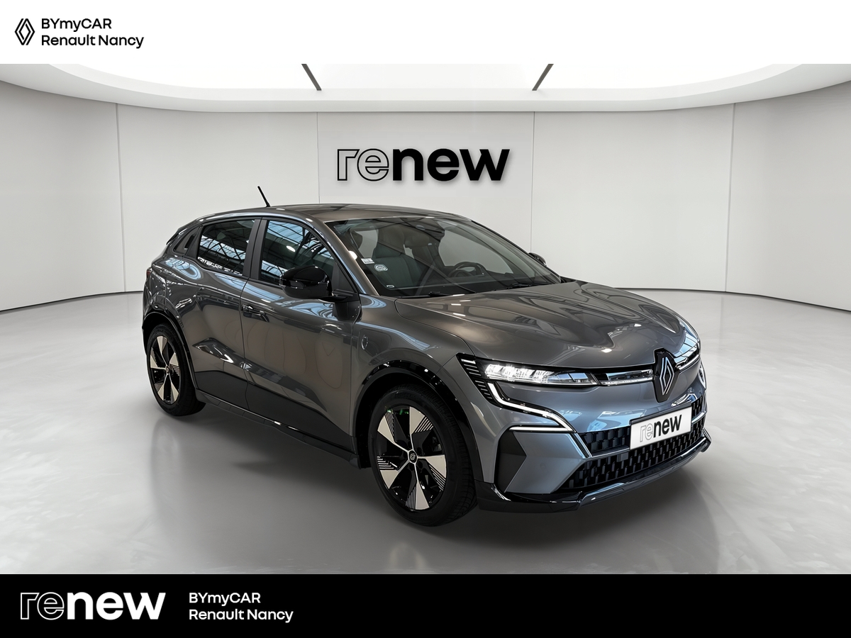 Renault Megane E-Tech EV60 220 ch super charge — photo 7