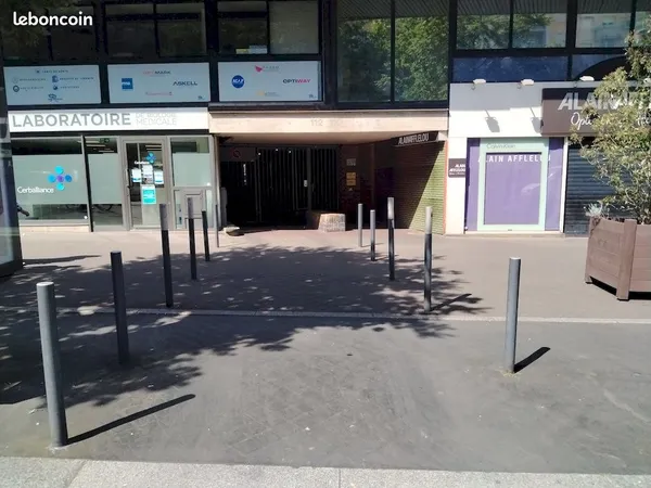 Loue parking en centre ville du Kremlin-Bicêtre (94270)