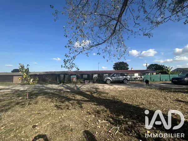 Terrain 16360 m²