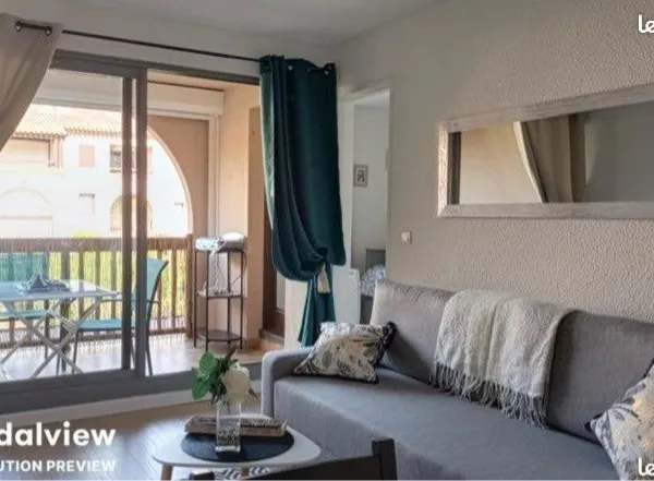Bel appartement en bord de mer