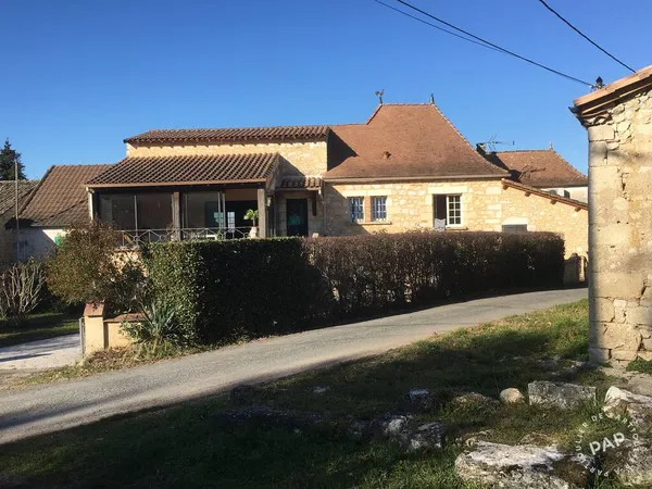 Maison 6 pièces 226 m²