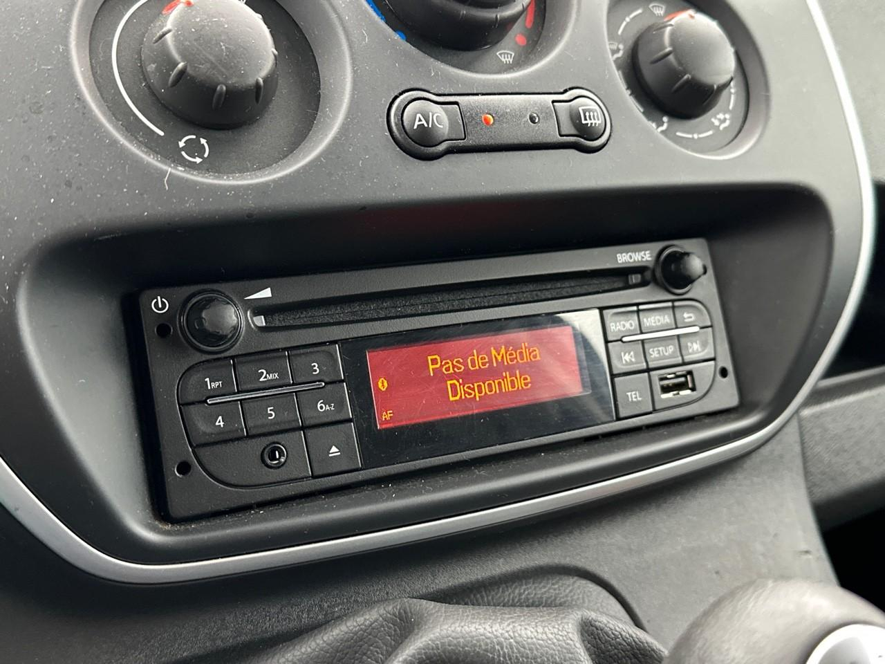 Renault Kangoo express blue dci 80 grand confort — photo 24