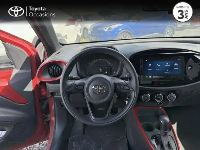 Toyota Aygo x 1.0 vvt-i 72ch design s-cvt my24 — photo 9