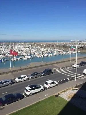 Appartement 7 pièces 160 m²
