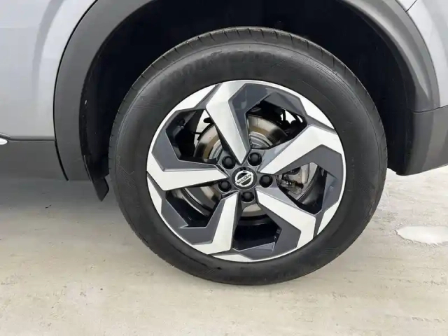 Nissan Qashqai mild hybrid 158 ch xtronic — photo 30