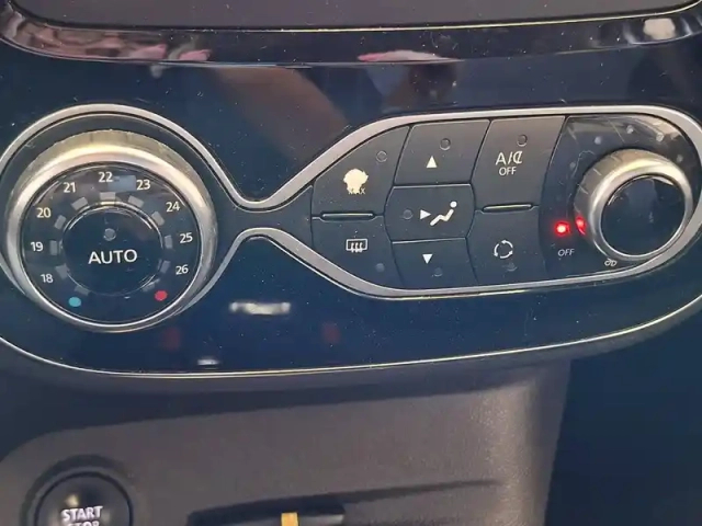 Renault Captur tce 90 energy — photo 43
