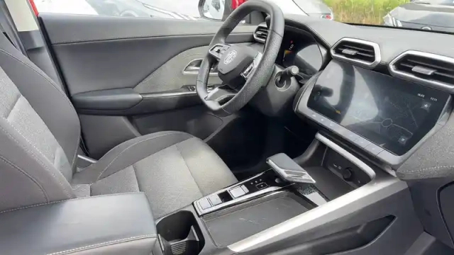Mg Zs 1.5 l hybrid+ 197 ch — photo 41