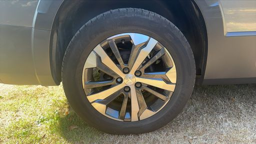 Peugeot Rifter Long 1.5 BlueHDi 130 EAT8 - GT Line – 2020 – 92688 km – Diesel – Boîte Automatique — photo 29