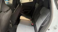 Renault Clio 1.5 dCi 100ch Evolution - 25 — photo 13