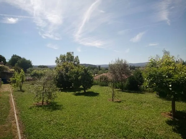 Maison 6 pièces 143 m²