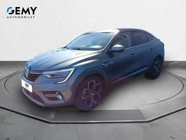Renault Arkana e-tech 145 - 21b