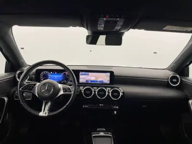 Mercedes Classe A 250 e 8g-dct — photo 25
