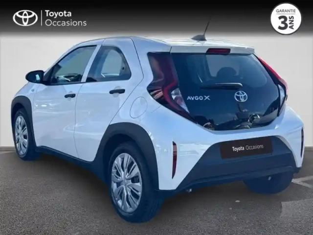 Toyota Aygo X 1.0 vvt-i 72ch active business my23 — photo 2