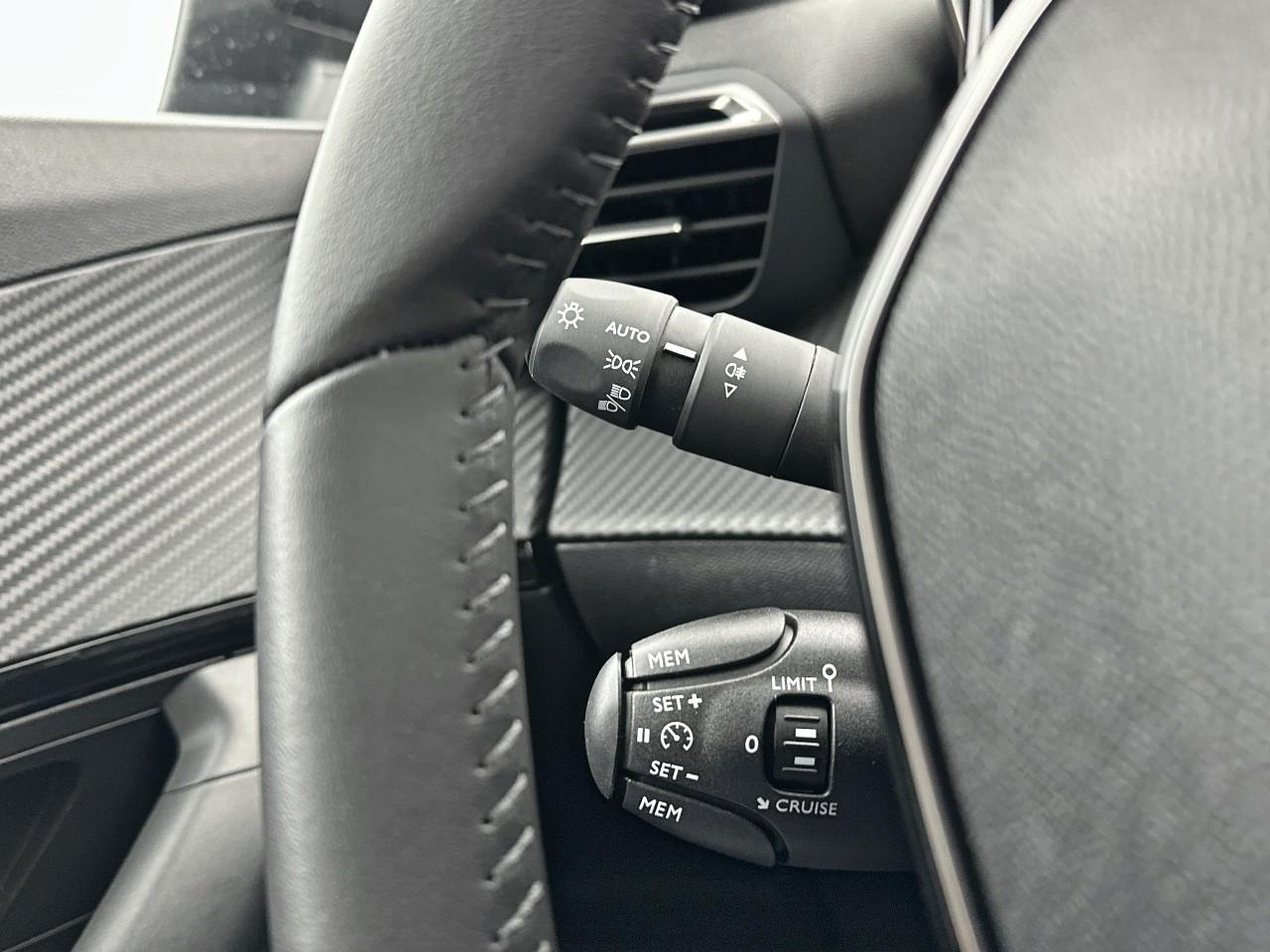 Peugeot 2008 100 s&s bvm6 style — photo 19