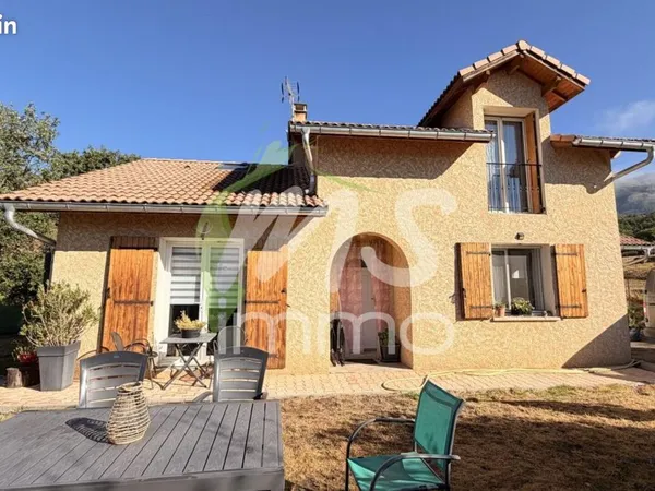 Maison 5 pièces 100 m²