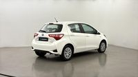 Toyota Yaris 100h France Business 5p RC18 — photo 5