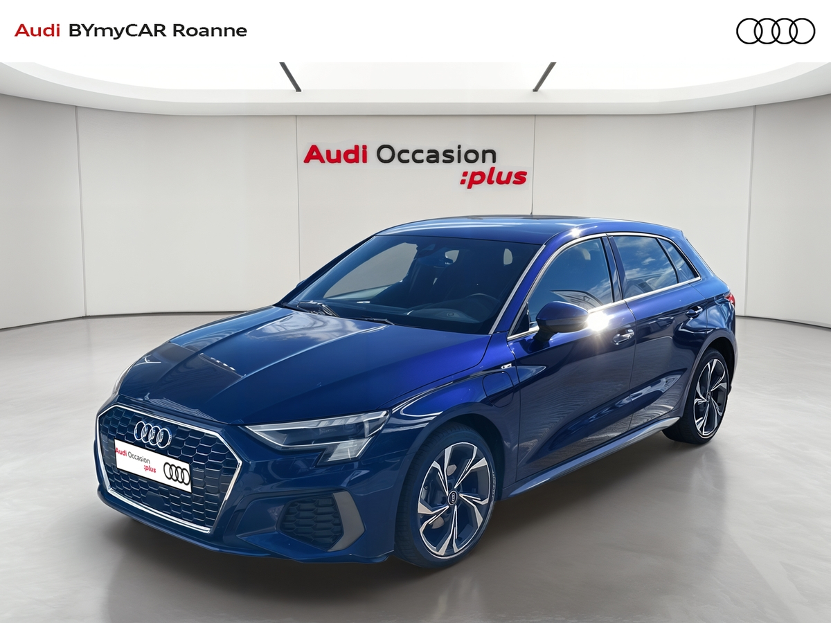 Audi A3 Sportback 40 TFSIe 204 S tronic 6 — photo 1