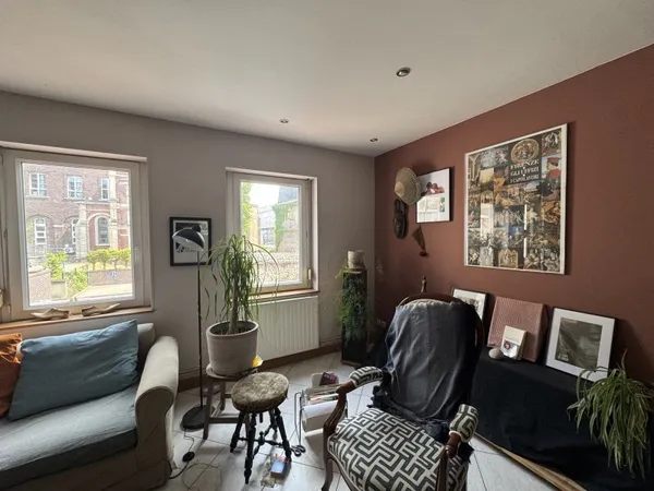 Vends maison comme une maison de ville