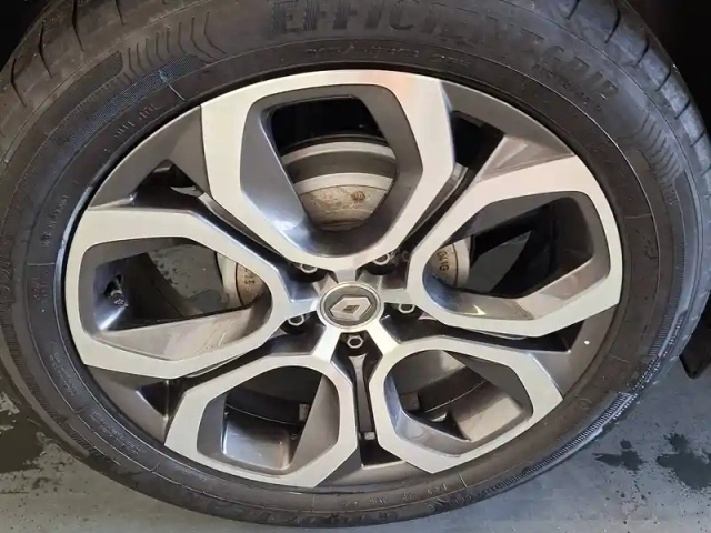 Renault Captur tce 155 edc fap — photo 13