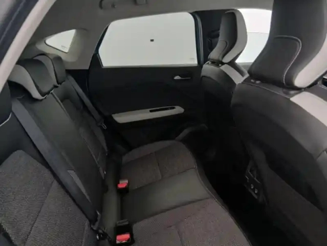 Renault Captur e-tech plug-in 160 intens — photo 15