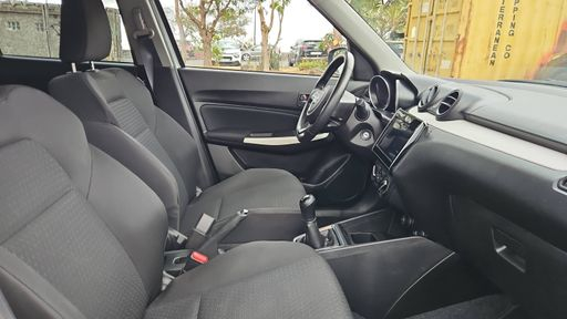 Suzuki Swift 1.2 DualJet 83 Hybride - Privilege – 2020 – 87265 km – Hybride essence – Boîte Manuelle — photo 28