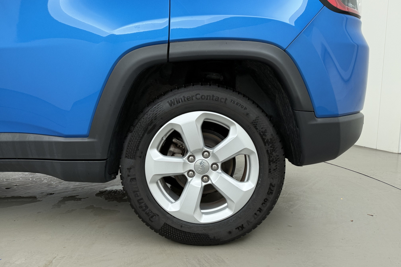 Jeep Compass — photo 6