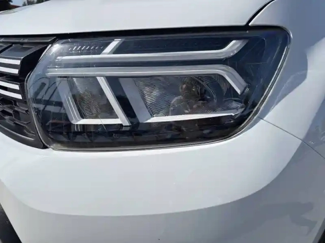 Dacia Duster eco-g 100 4x2 — photo 11