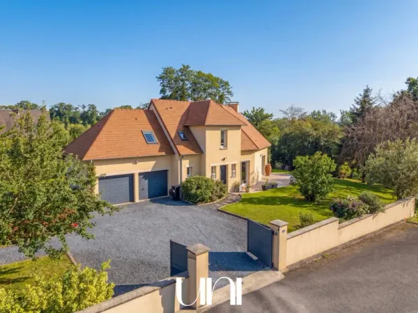 Maison 5 pièces 136 m²
