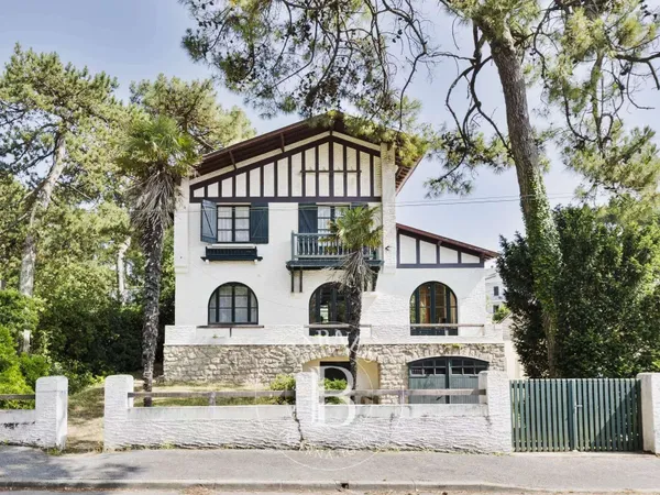 Maison 6 pièces 135 m²