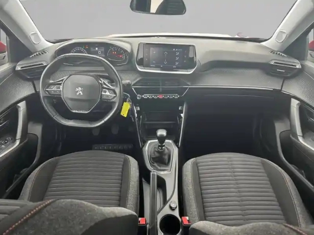 Peugeot 2008 puretech 100 s&amp;s bvm6 — photo 8