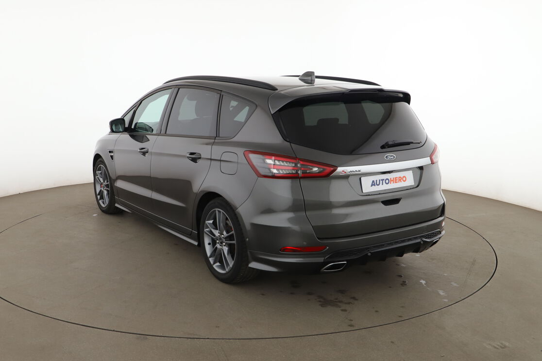 Ford S-Max 2.0 EcoBlue ST-Line Auto — photo 3