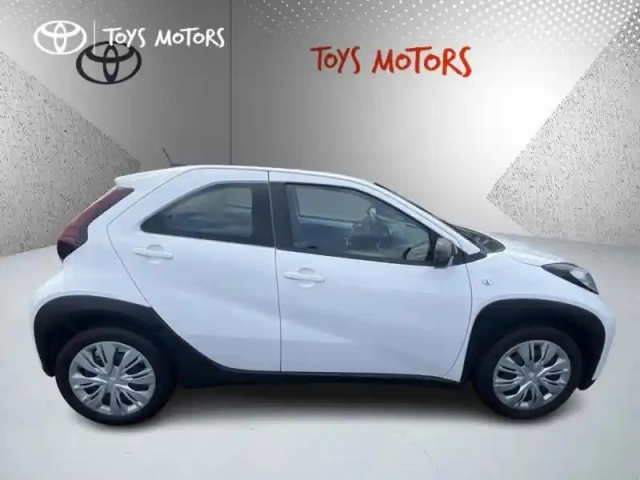 Toyota Aygo 1.0 vvt-i 72 dynamic — photo 6