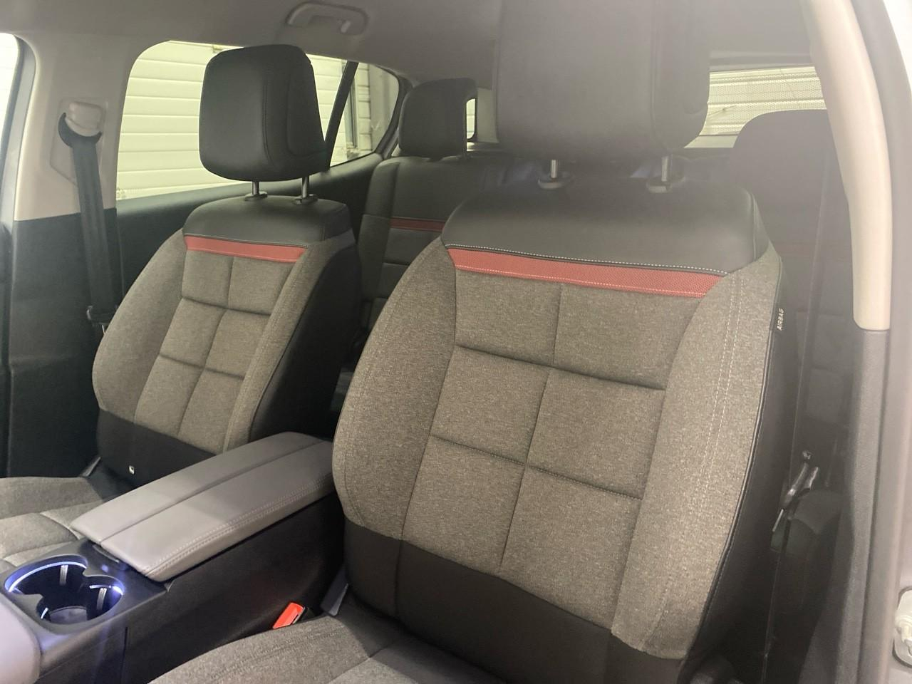 Citroën C5 Aircross hybride rechargeable 225 s&s e-eat8 c-series — photo 10
